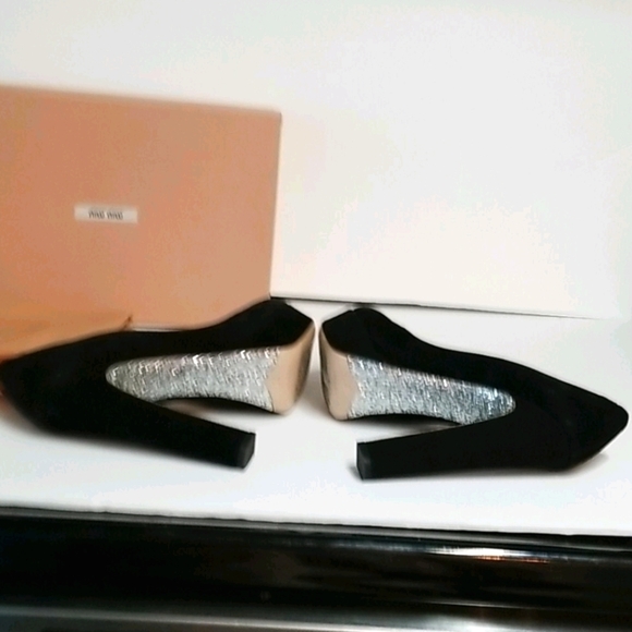 MIU MIU Silver Suede heels - Picture 5 of 14
